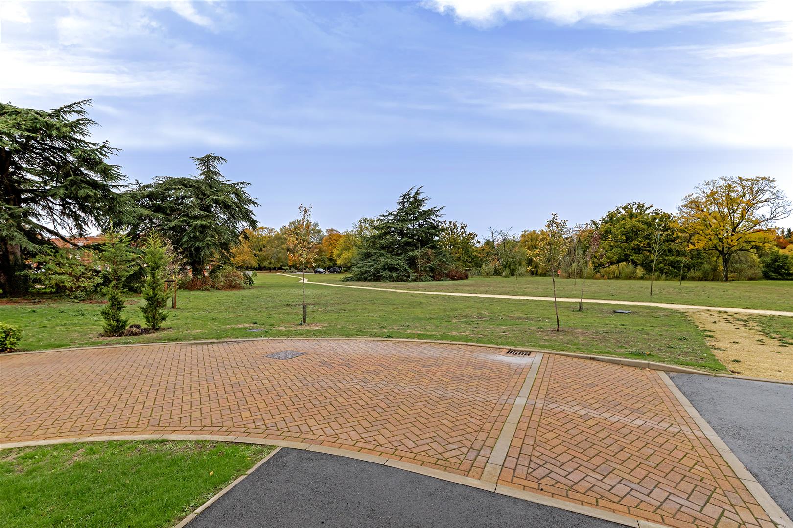 Ridout End, Bricket Wood, St. Albans - photo 27